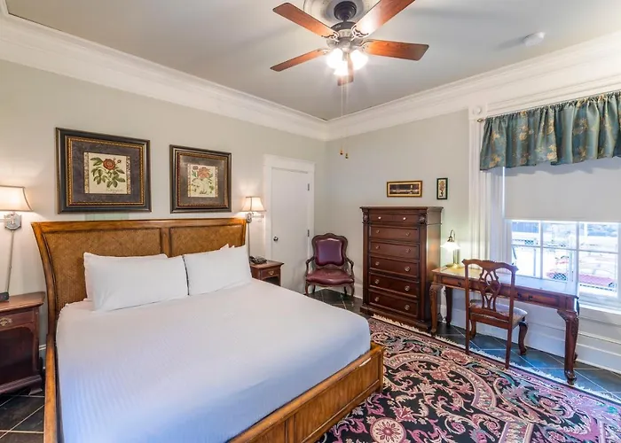 Chipman Hill Suites - Union Street