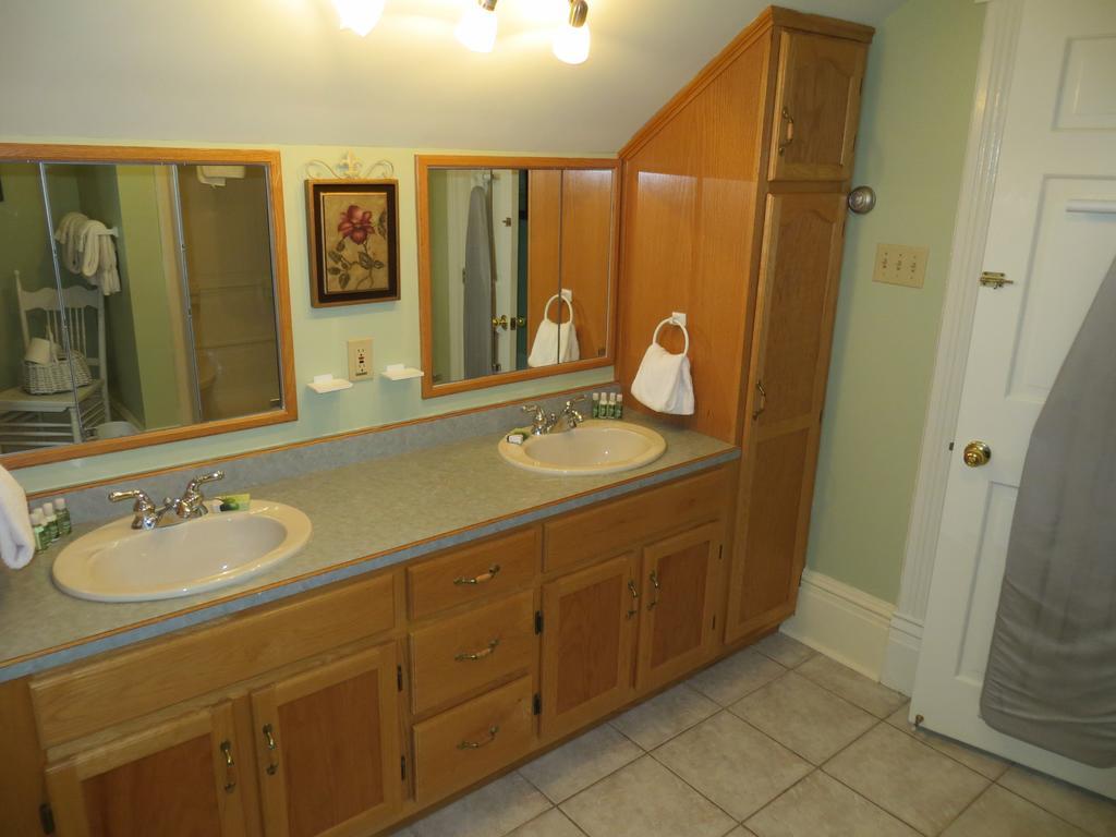 Chipman Hill Suites - Union Street * Saint John