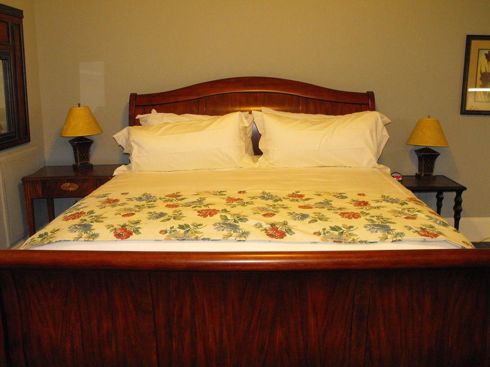 Chipman Hill Suites - Union Street *