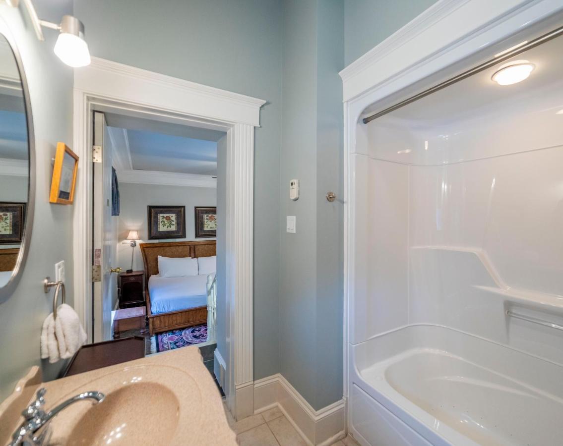 Chipman Hill Suites - Union Street * Saint John